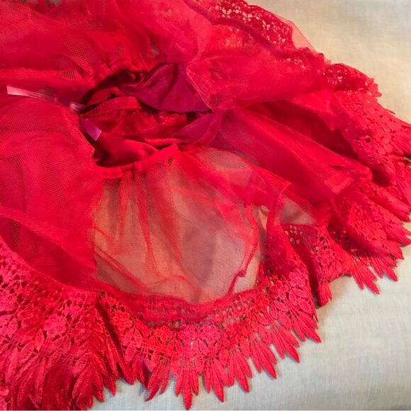 Lace Trimmed Petticoat Tutu - Picture 7 of 7